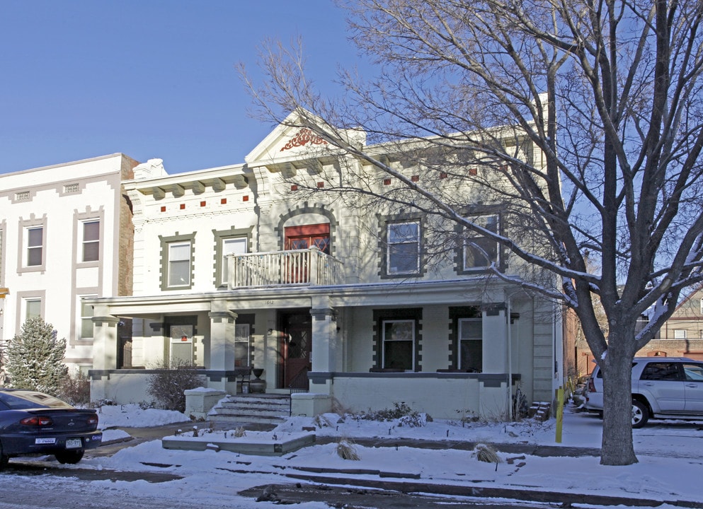 La Grace Apartments in Denver, CO - Building Photo