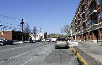 Station Square in Rutherford, NJ - Building Photo - Building Photo