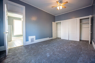 3807-3809 S 24th St in Omaha, NE - Building Photo - Interior Photo