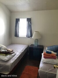 235 Dixie Ave photo'