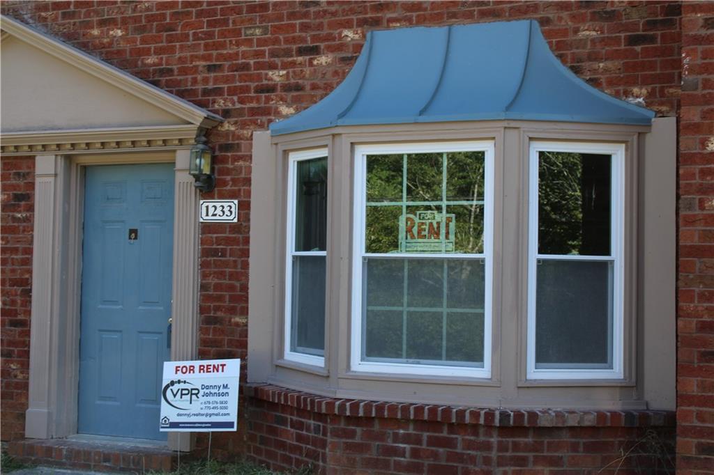 1233 Sweet Pine Dr in Norcross, GA - Building Photo