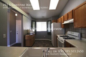 292 Christine Way in Kaysville, UT - Building Photo - Building Photo