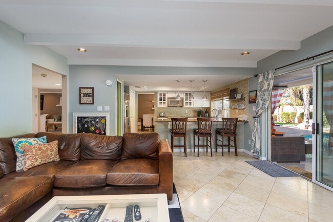 6502 E Eugie Terrace