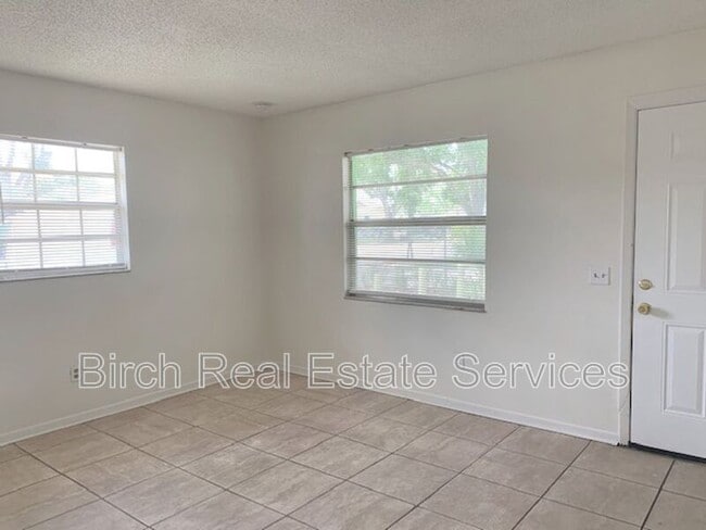 608 Kansas Ave in Lakeland, FL - Building Photo - Building Photo
