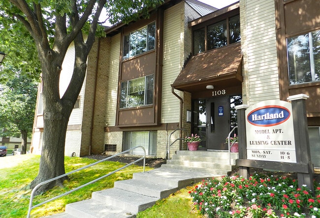 Hartland Village Apartments in Essex, MD - Building Photo - Building Photo