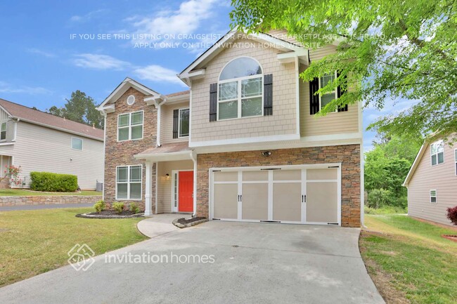 property at 110 Parkway Dr