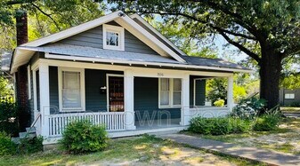 3536 Spottswood Ave in Memphis, TN - Building Photo