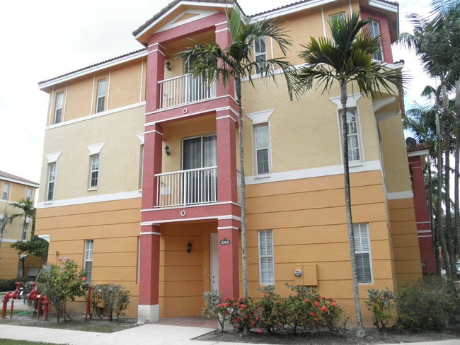 3308 Shoma Dr in West Palm Beach, FL - Building Photo - Building Photo