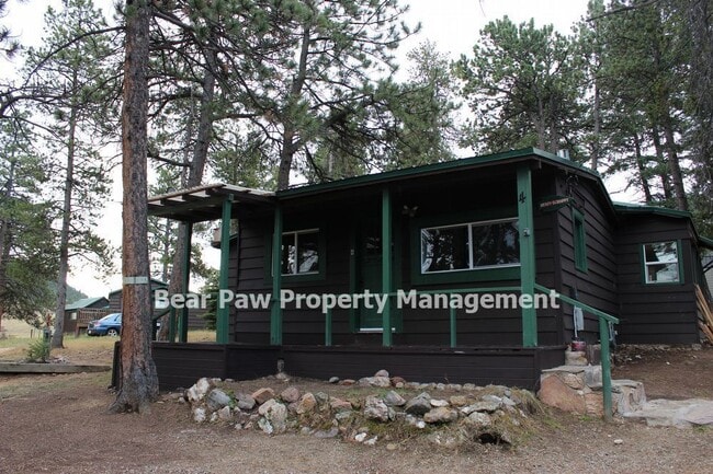 property at 32993 Snowshoe Rd