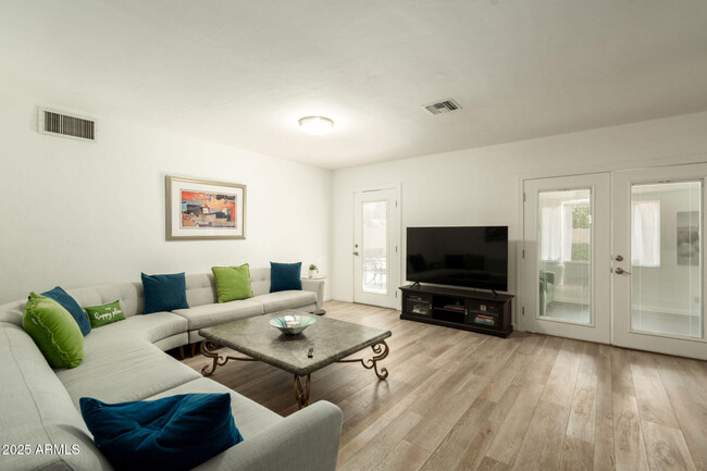 property at 3501 E Hazelwood St