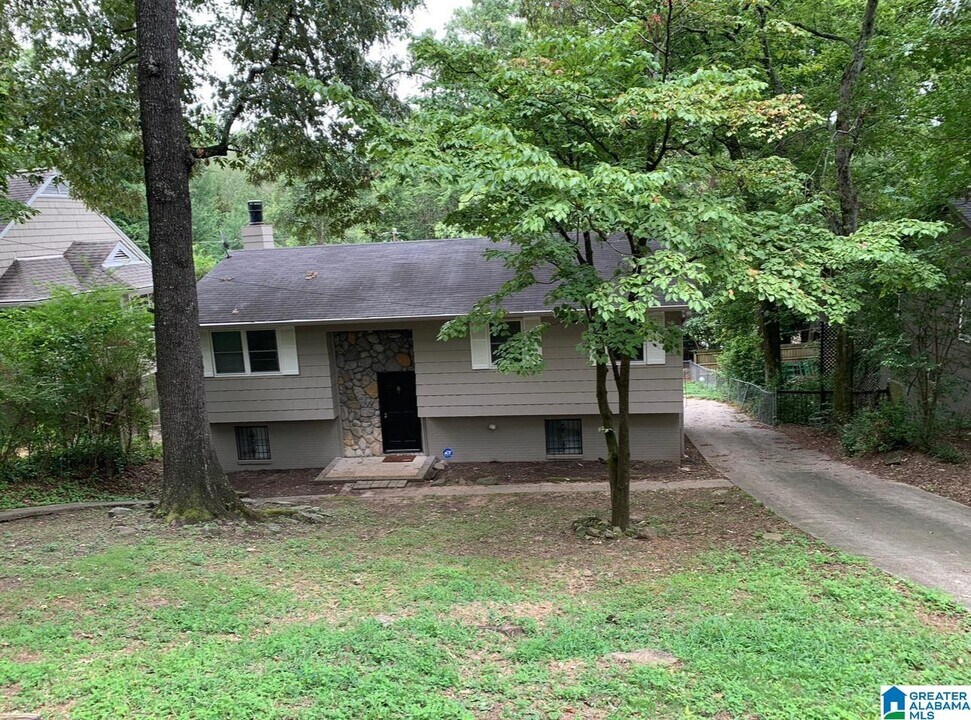 1919 20th Ave S in Birmingham, AL - Building Photo