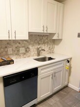 35 Chelsea St, Unit 31-1R in Boston, MA - Foto de edificio - Building Photo