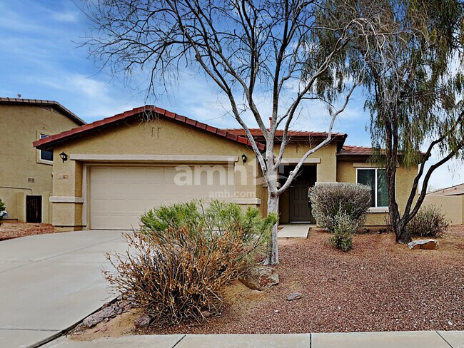 property at 3631 E Foxtrotter Rd