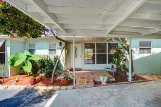 2309 NE 18th Ave in Wilton Manors, FL - Building Photo - Building Photo