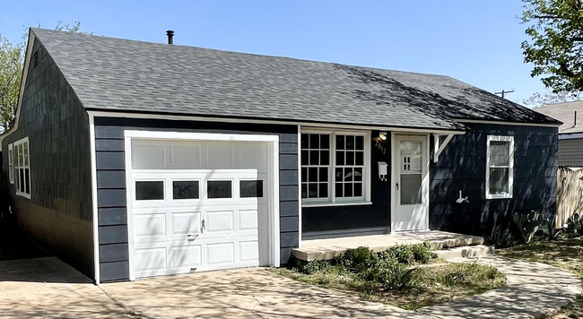 2812 40th St in Lubbock, TX - Building Photo - Building Photo