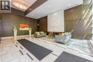 7368 Gollner Ave in Richmond, BC - Building Photo