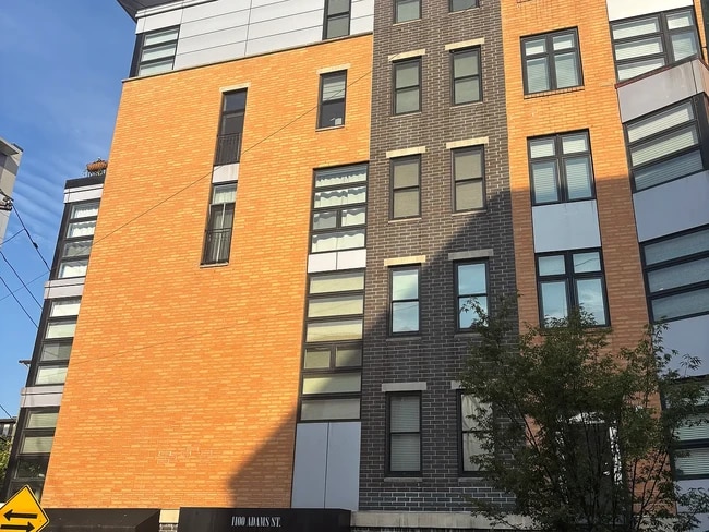 1100 Adams St, Unit 1100 Adams Street in Hoboken, NJ - Building Photo - Building Photo