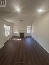 100 Beddoe Dr in Hamilton, ON - Building Photo - Building Photo