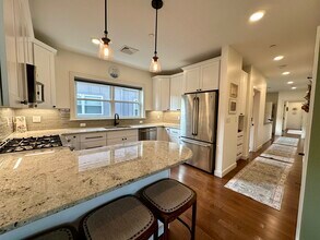99 Brookley Rd, Unit 99 Brookley Rd., #3 in Boston, MA - Building Photo - Building Photo