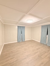 68247 OH-56 in New Plymouth, OH - Foto de edificio - Building Photo