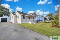 1939 Causton Bluff Rd in Savannah, GA - Building Photo - Building Photo