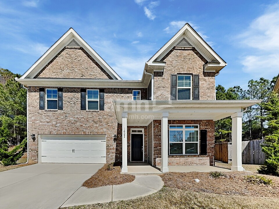 1422 Weatherbrook Cir in Lawrenceville, GA - Foto de edificio