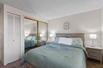 909 Coolidge St in Honolulu, HI - Building Photo - Building Photo