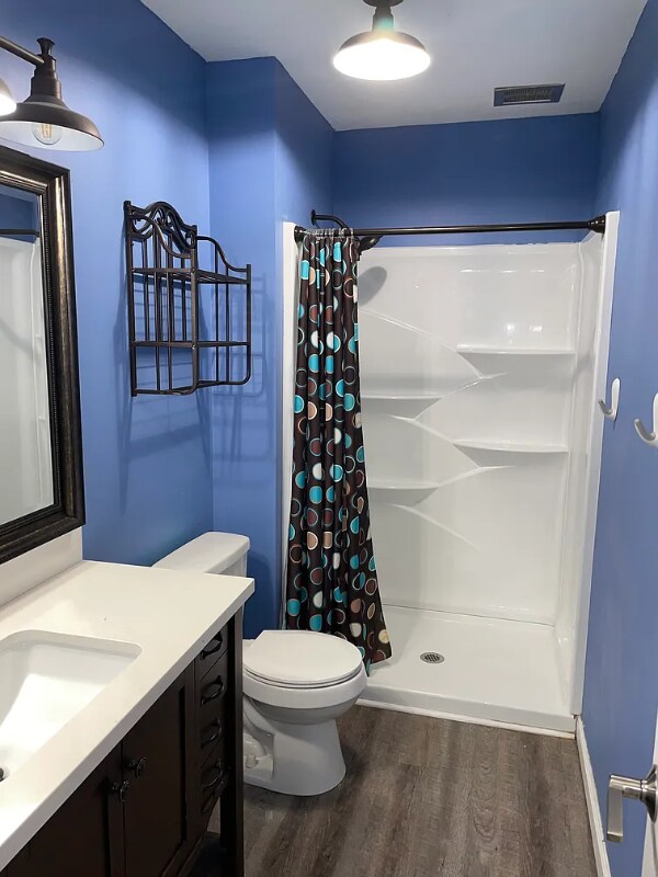 1010 Country Club Rd, Unit Apt N2 in Cookeville, TN - Foto de edificio - Building Photo