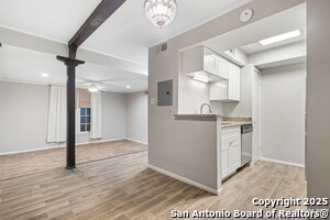 66 Brees Blvd in San Antonio, TX - Building Photo - Building Photo