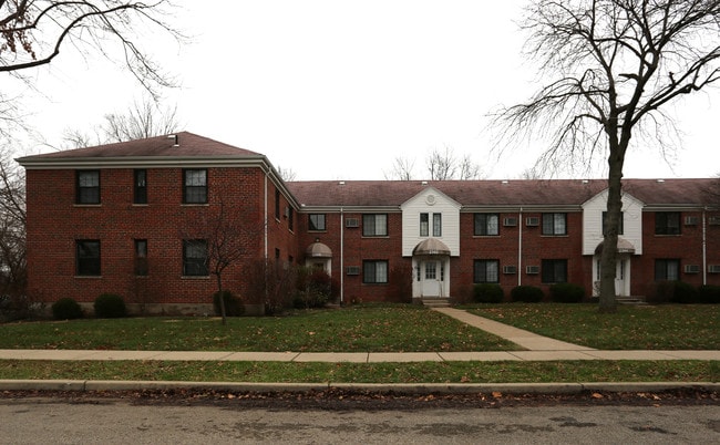 Huntley Ridge in Kettering, OH - Building Photo - Building Photo