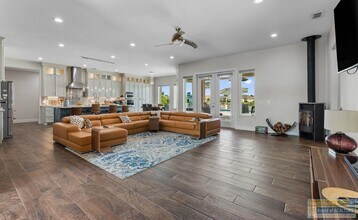 4 Sawgrass Ct in Laguna Vista, TX - Building Photo - Building Photo