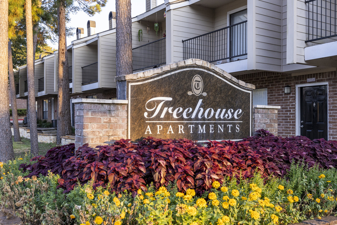 Treehouse Apartments in Conroe, TX - Foto de edificio