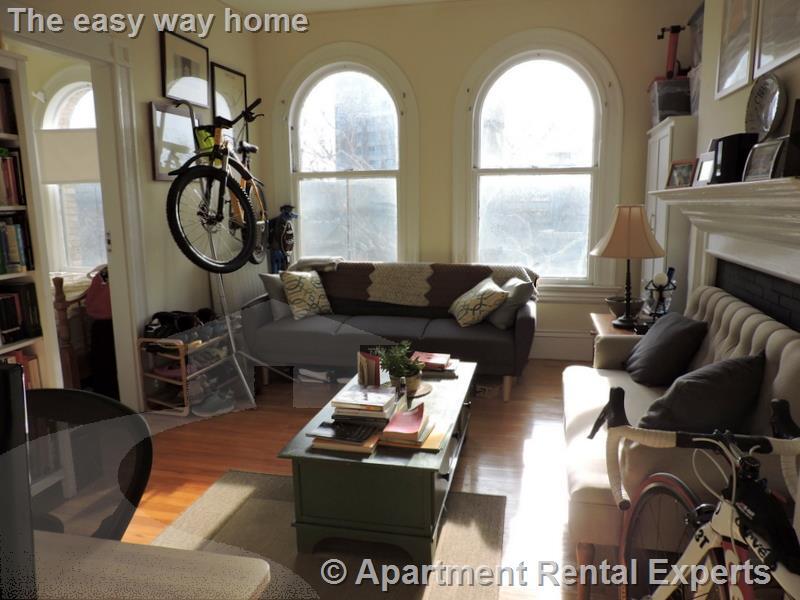 2 Ware St in Cambridge, MA - Building Photo