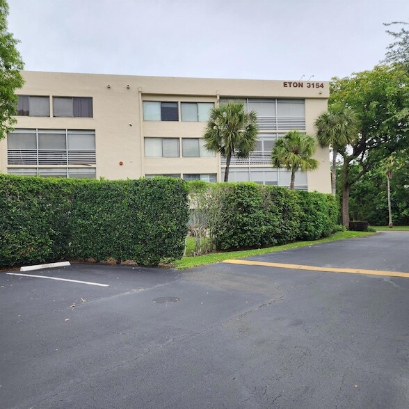 3154 Via Poinciana, Unit 4120 in Greenacres, FL - Building Photo - Building Photo