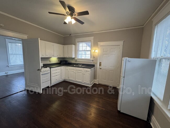 property at 1810 15th Ave S