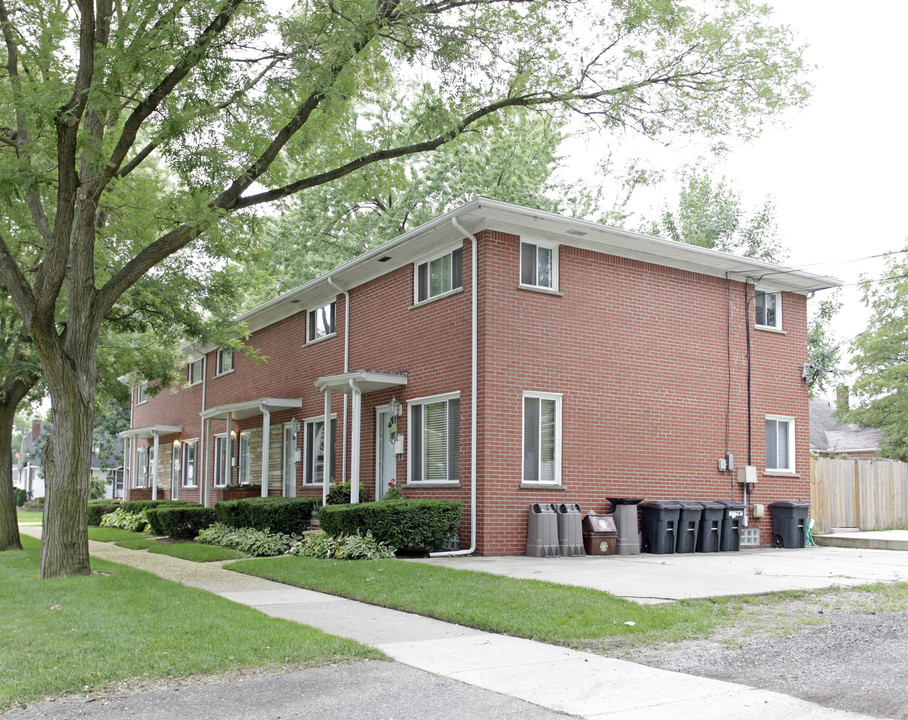 2005-2013 Leland St in Ferndale, MI - Building Photo