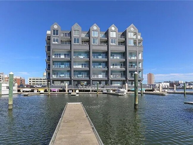 40 Rader St in Norfolk, VA - Building Photo - Building Photo