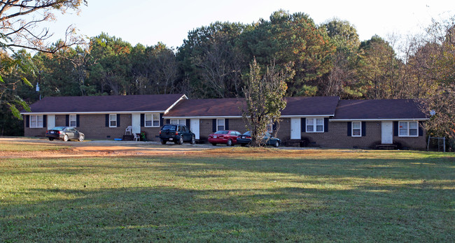 1015 S Lombard St in Clayton, NC - Foto de edificio - Building Photo