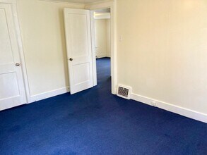 414 Main St in Alexandria, PA - Building Photo - Building Photo