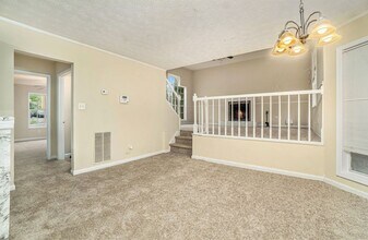 4827 Fenbrook Dr in Stone Mountain, GA - Building Photo - Building Photo