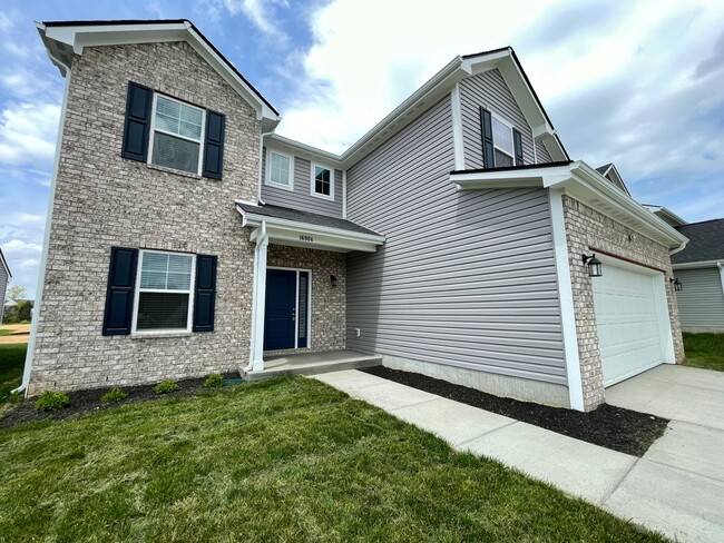 16904 Meander Wy in Louisville, KY - Building Photo - Building Photo