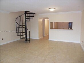 8510 SW 149th Ave in Miami, FL - Building Photo - Building Photo