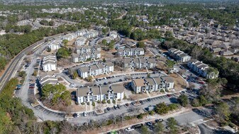 Crosswinds Apartments in Wilmington, NC - Building Photo