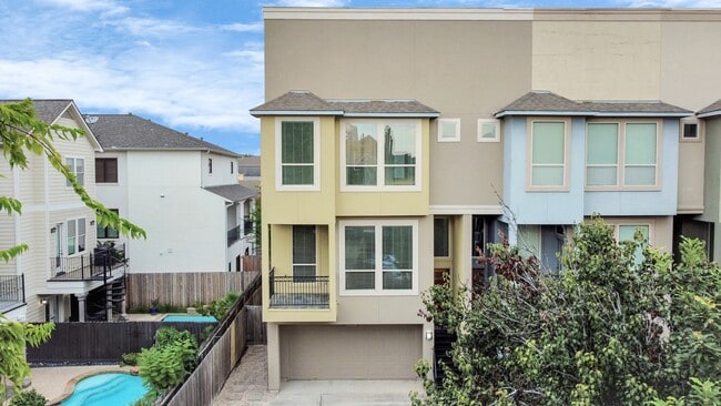 5526 Crooms St in Houston, TX - Building Photo - Building Photo