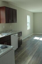 435 W Division St in Springfield, MO - Building Photo - Building Photo