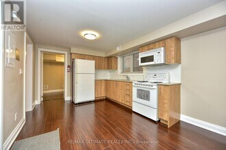 487 Salem Ave N in Toronto, ON - Building Photo - Building Photo