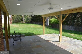 9012 Paddock Ln in Potomac, MD - Building Photo - Building Photo