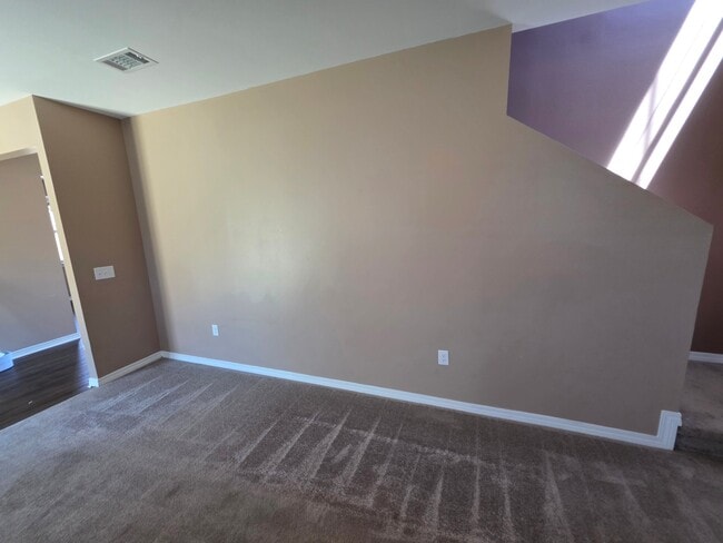 property at 713 Presscott St