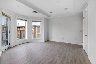 34 Cambridge Wy in Weehawken, NJ - Building Photo - Building Photo