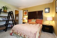 2BR, 2BA - Edinburgh - Sienna At Cherry Creek Apartamentos in Denver, Colorado